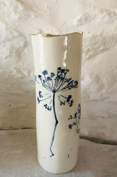 Cow parsley blue